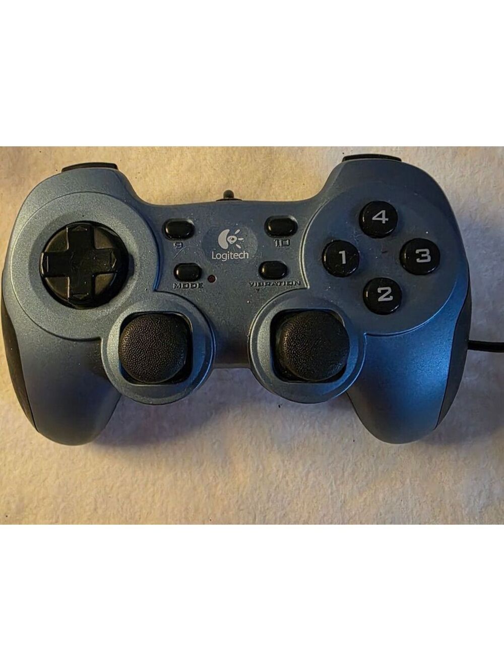 Logitech RumblePad 2 G-UF13 Wired USB PC Game Controller Untested